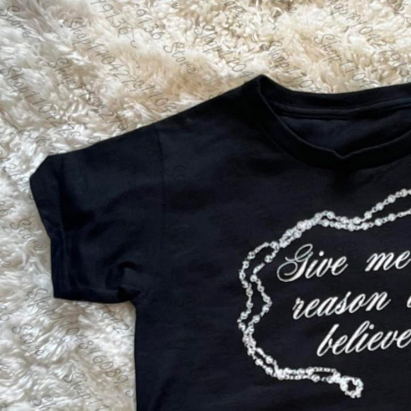เสื้อผ้าผู้หญิงยุค 2000 เสื้อผ - Y2K Graphic Baby Tee Crop บทวิจารณ์และราคา